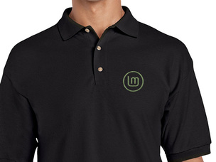 Galléros Linux Mint ring póló (fekete)