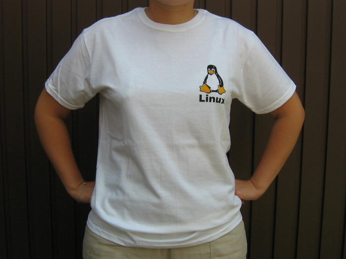 PingvinBolt.hu Linux női póló